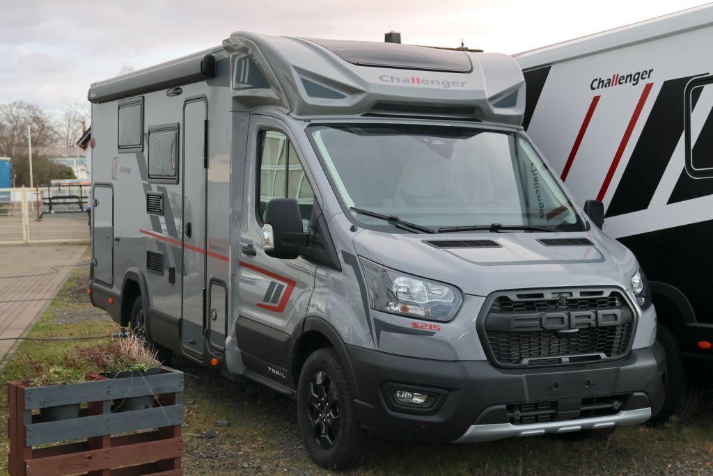 Challenger S-Teilintegrierte S215 Sport Edition