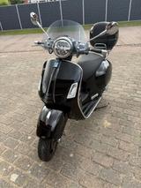 Vespa GTS 300 Super Tech - VESPA GTS 300 SUPER TECH