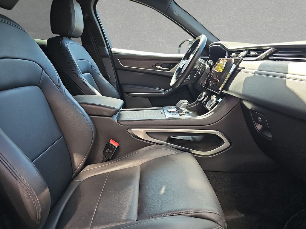 Jaguar F-Pace P400e AWD