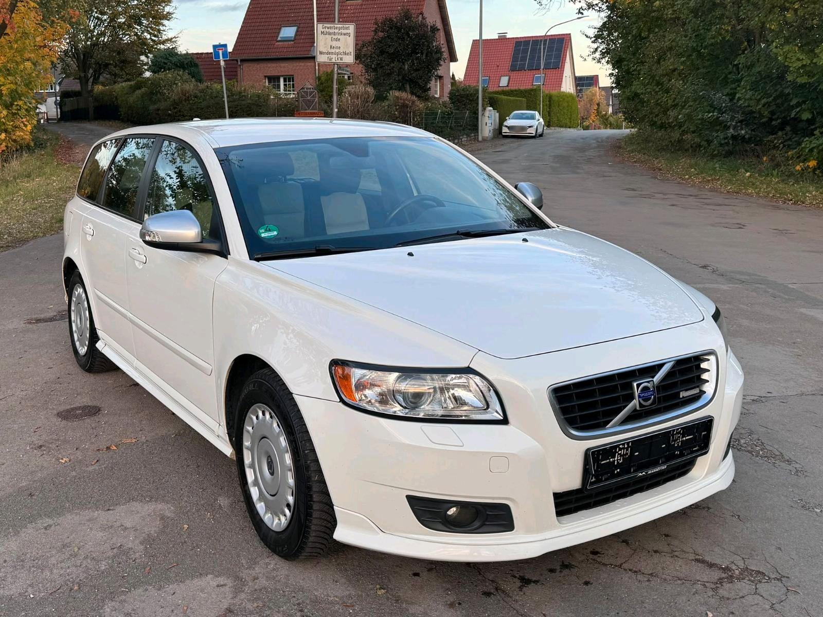 Volvo V50