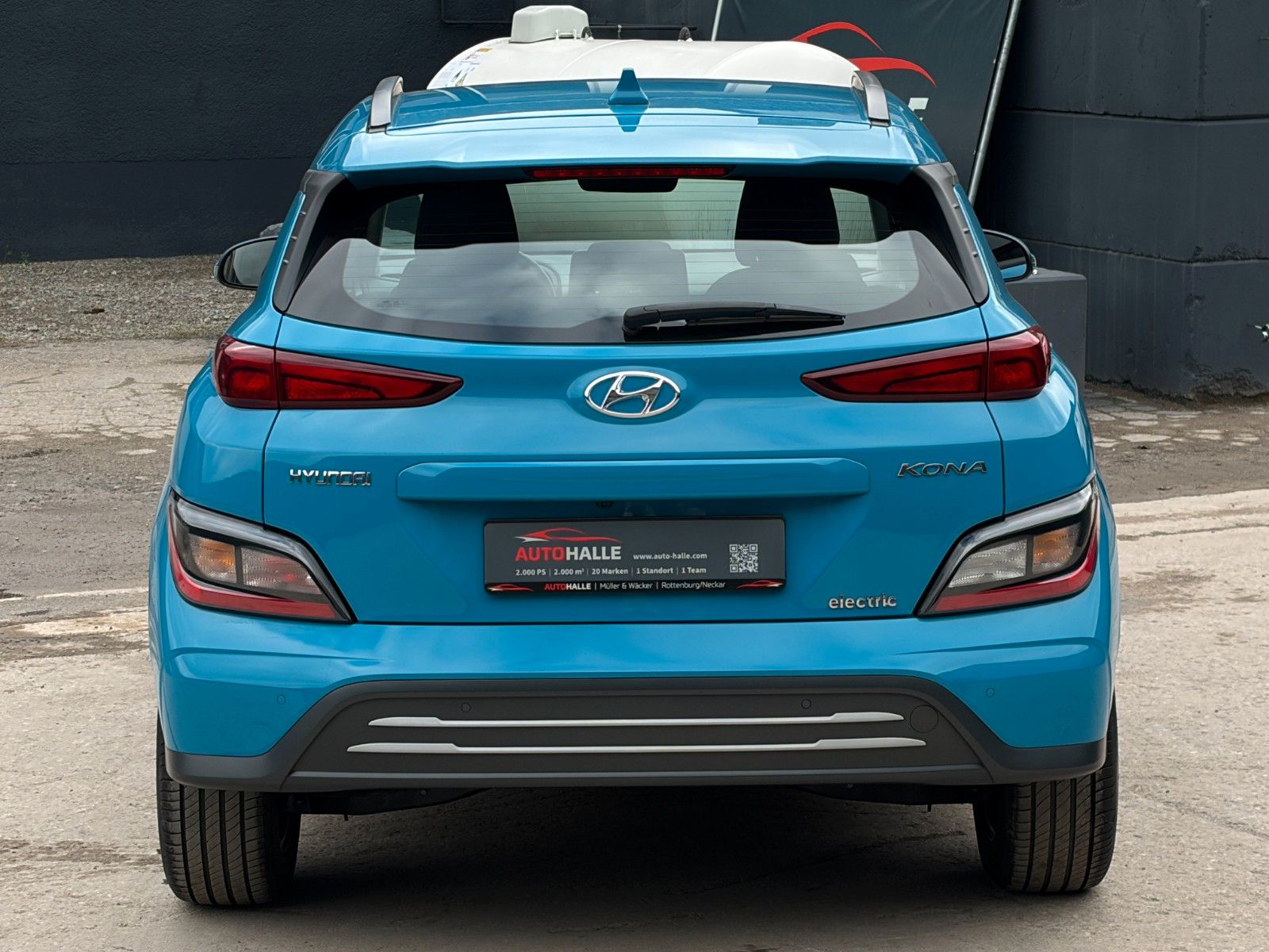 Fahrzeugabbildung Hyundai KONA E Select LKA ACC PDC SHZ LHZ CarPlay Navi