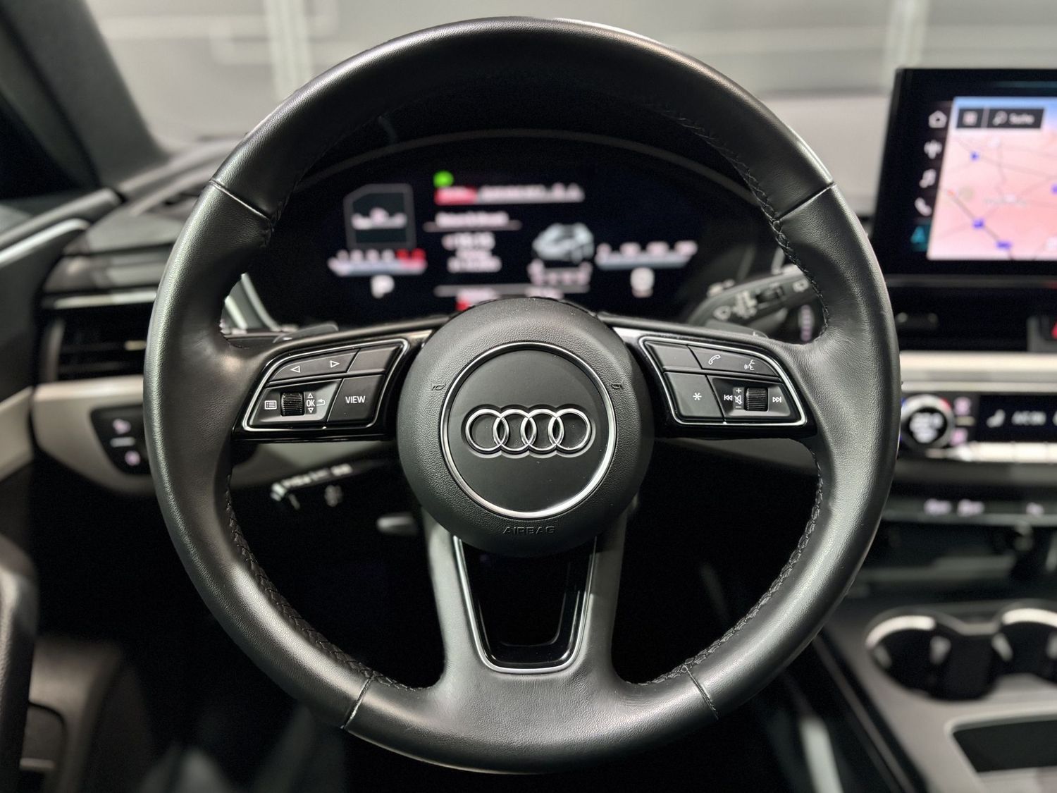 Fahrzeugabbildung Audi A4 35 TDI S line #LED#Digital#Tempomat#AHK#Ambie