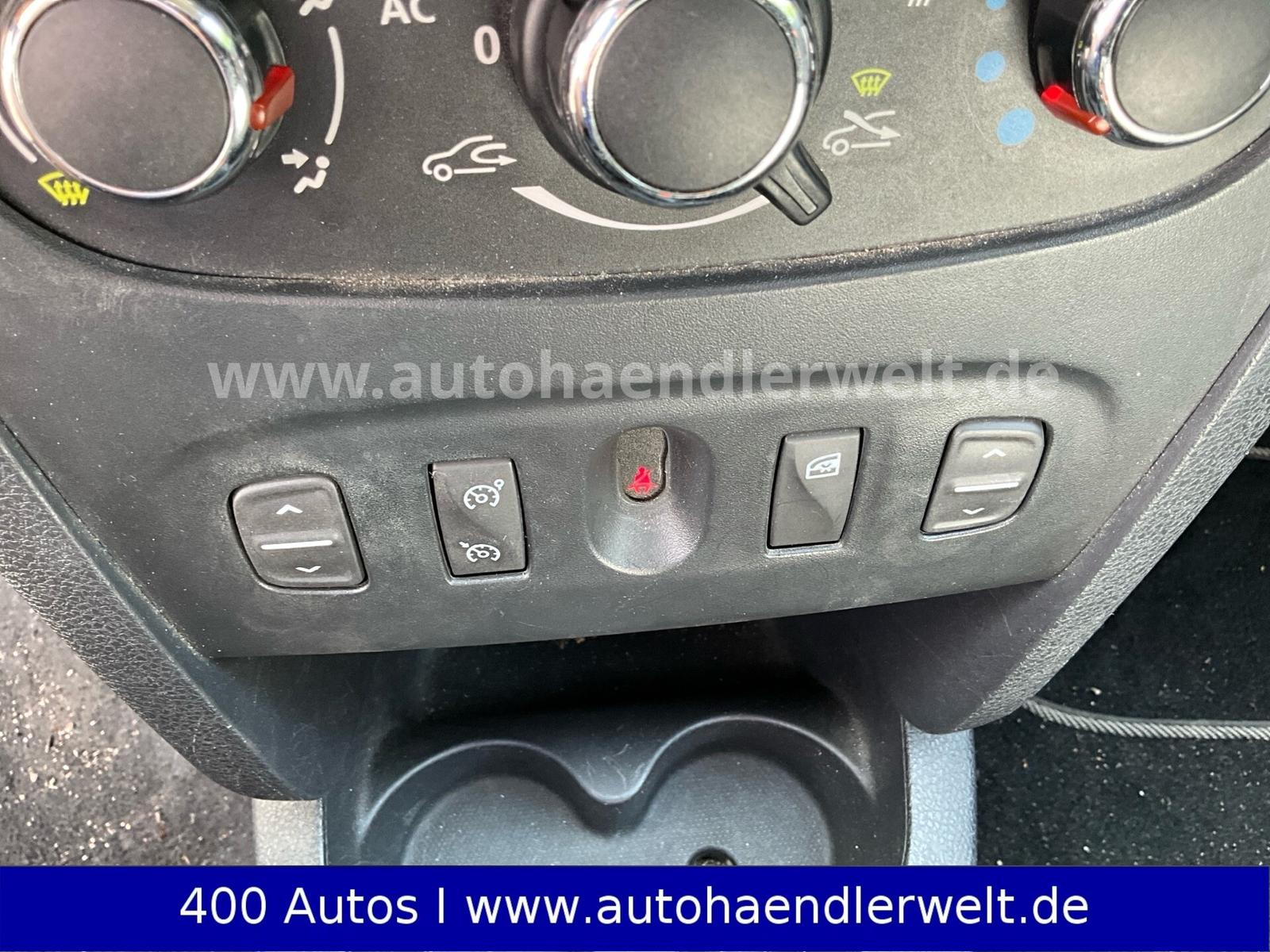 Dacia Logan 2013 — photo 16