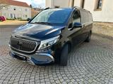 Mercedes-Benz Mercedes V Klasse 220 d 4 MATIC Edition la... - Mercedes-Benz E 220: Van