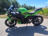 Kawasaki Ninja 650 KRT,  Extras & Werksgarantie  10/2027 - Angebote