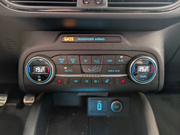 Ford Focus Turnier ST-Line 1.5 Eco 150PS