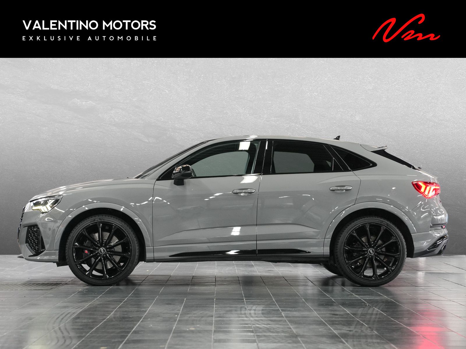 Fahrzeugabbildung Audi RSQ3 Sportback - RS-Sitze|21Zoll|RS-AGA|B&O