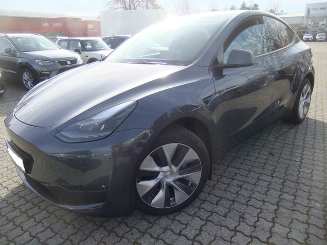 Tesla Model Y Long Range Dual AWD