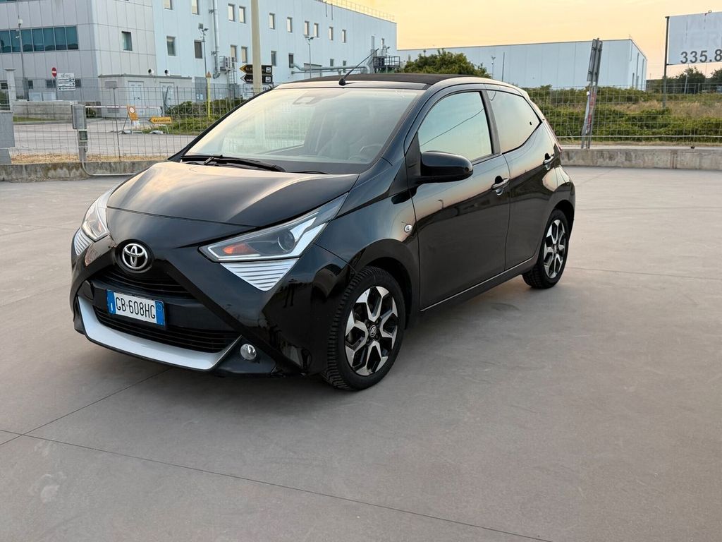 Image of Toyota Aygo (X)