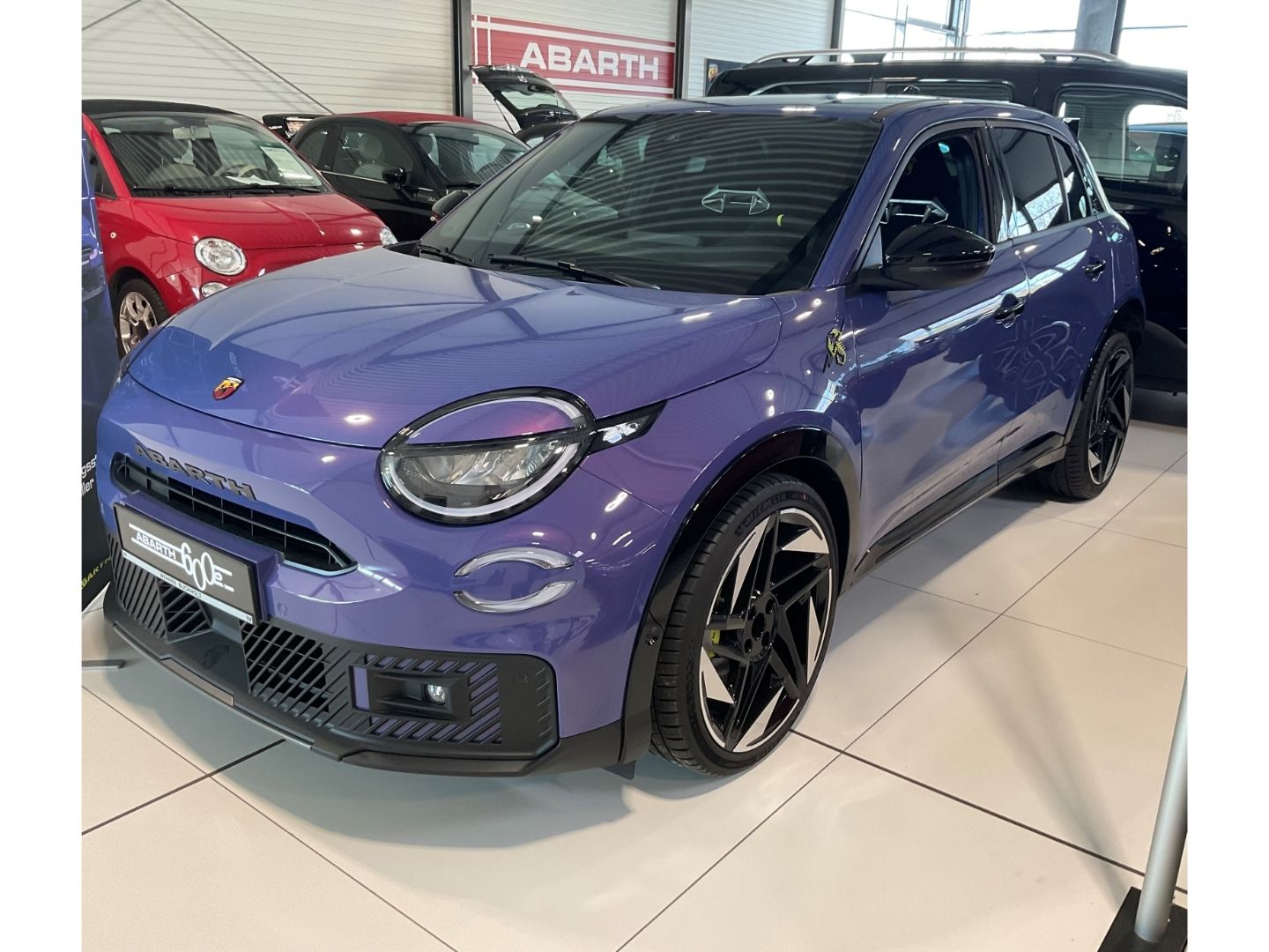 Abarth 600e - Bild 2