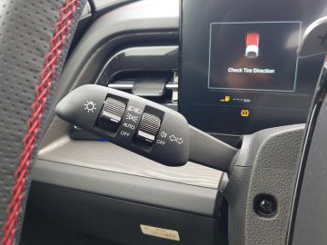 KGM Actyon LUX 1.5 AT NaviLeder360 KameraLEDACC