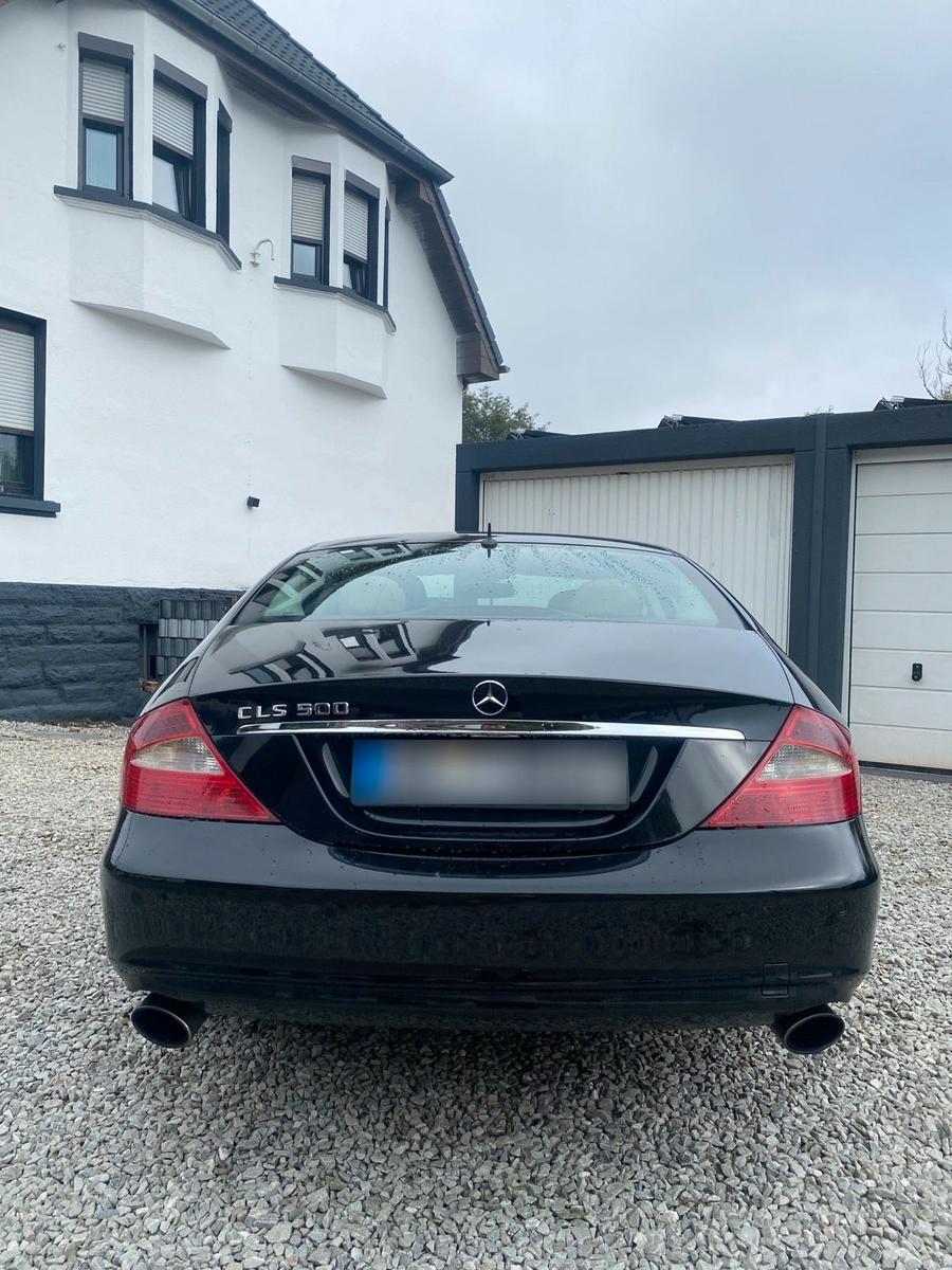 Mercedes-Benz CLS 320