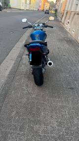 Kawasaki ZR-7 S  - KAWASAKI ZR 7S