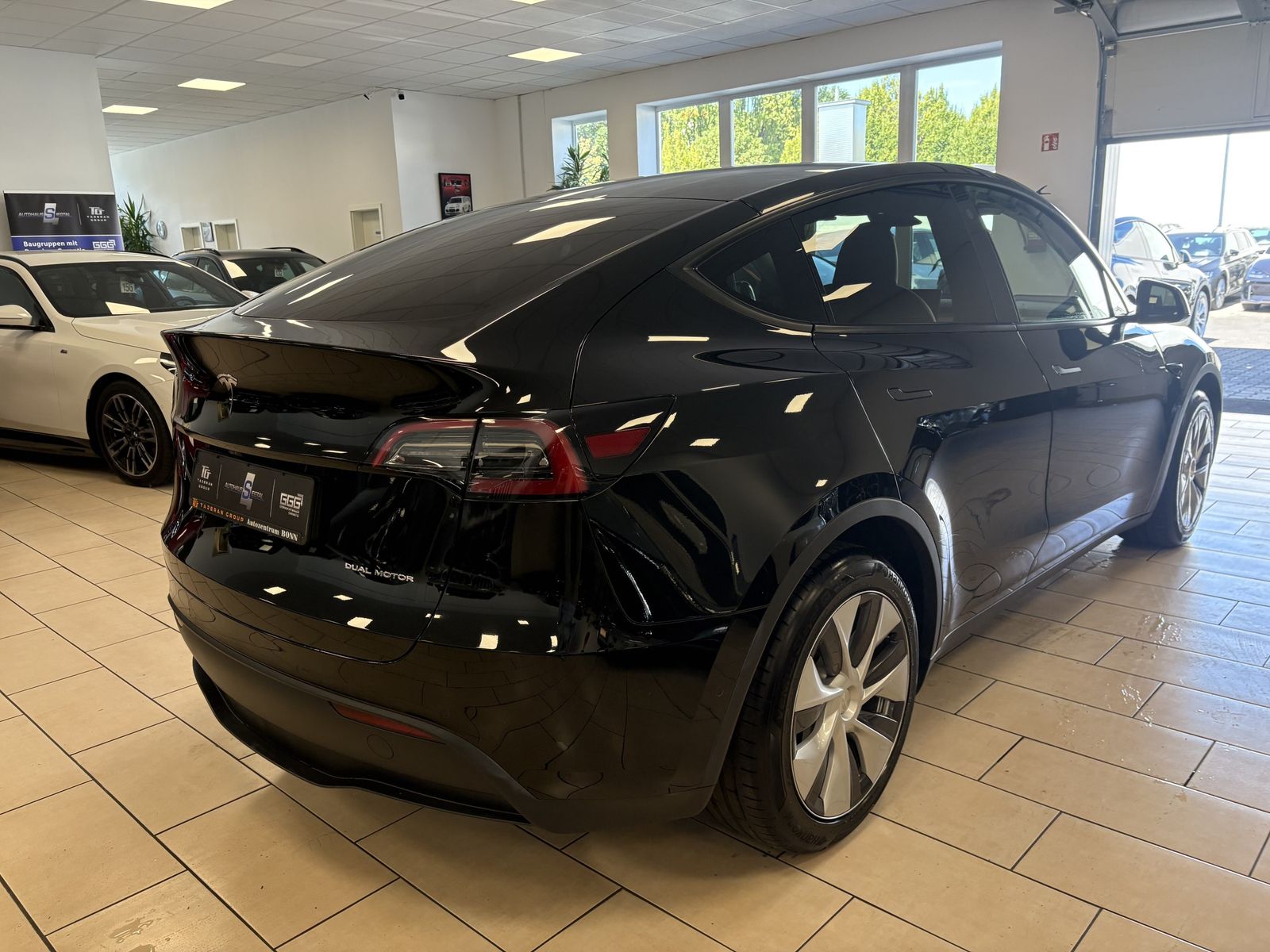 Tesla Model Y Long Range Dual AWD Pano Leder 360Cam 1H foto 6