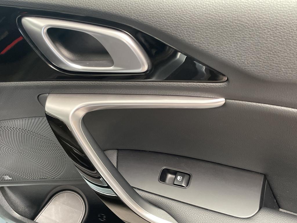 Kia Ceed SW 1.5 T-GDI DCT Spirit