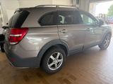 Chevrolet Captiva 2.2 D LT+ 1.Hand 7-Sitz Navi Klima Leder - Chevrolet mit Diesel-Antrieb: Geländewagen