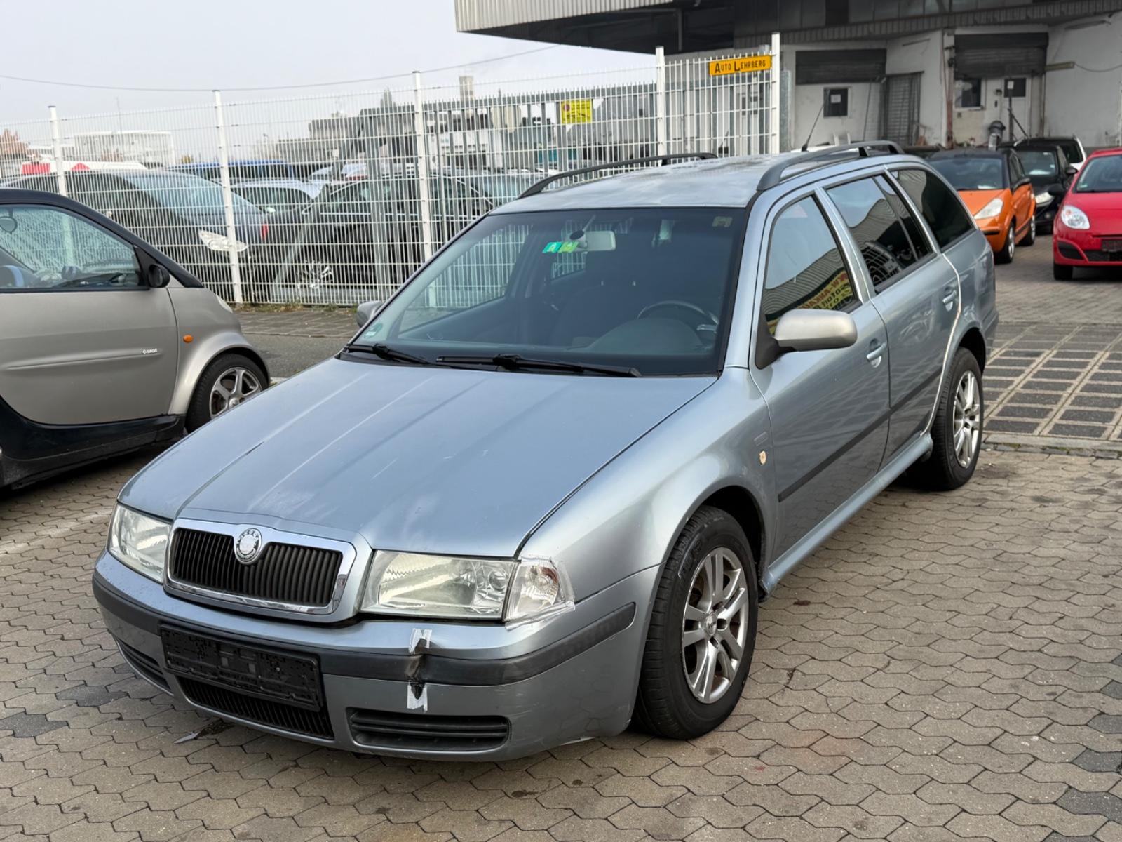 Skoda Octavia 2004 — photo 16