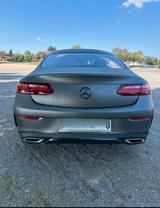 Mercedes-Benz E 200 Autom. -Amg-Line-Wide Screen - Mercedes-Benz E 200: Von Privat