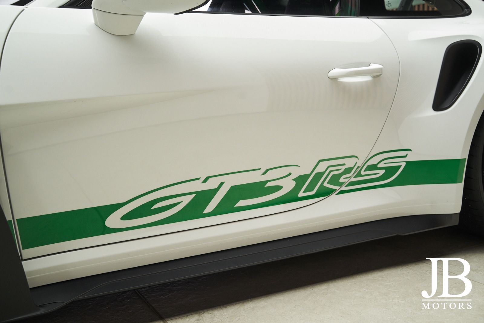 Fahrzeugabbildung Porsche 992.1 GT3 RS Sonderwunsch Weissach PCCB Lift LED
