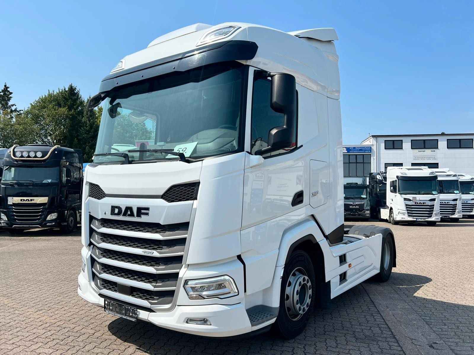 Fahrzeugabbildung DAF 3 Stück XF 480 FT NG, Intarder, Bj. 2022