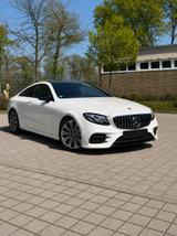 Mercedes-Benz E 220 d Autom. -