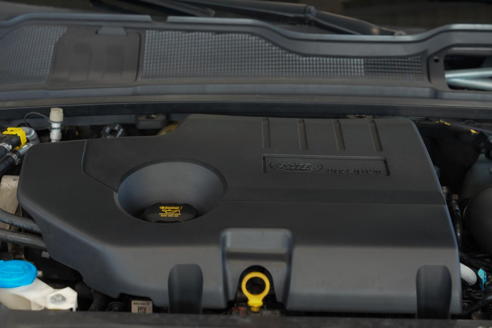 Land Rover Range Rover Evoque SE*PANO*8-WEGE*NAVI*LED*