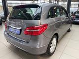 Mercedes-Benz B 180 Automatik, SHZ, Bluetooth - Mercedes-Benz B 180 in Gelsenkirchen