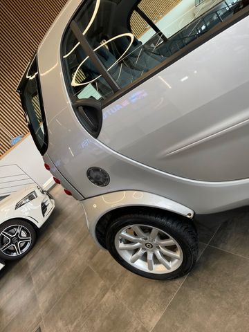 MYAUTOCENTER – Gebraucht- und Jahreswagen mit Werkstattservice in Pfaffenhofen Smart ForTwo fortwo coupe Basis *Radio*Klima*