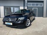 Mercedes-Benz E 220 T d Avantgarde LED NAVI AHK SH RFK - Mercedes-Benz E 220 in Leipzig