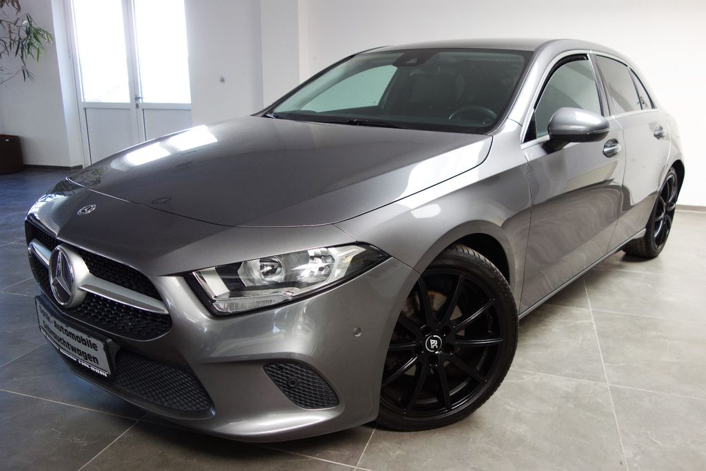 Image of Mercedes-Benz A 200