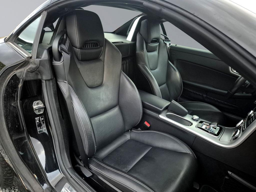 Mercedes-Benz SLK 250