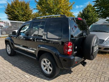 Bild 3 Jeep Cherokee 2.8 CRD Sport