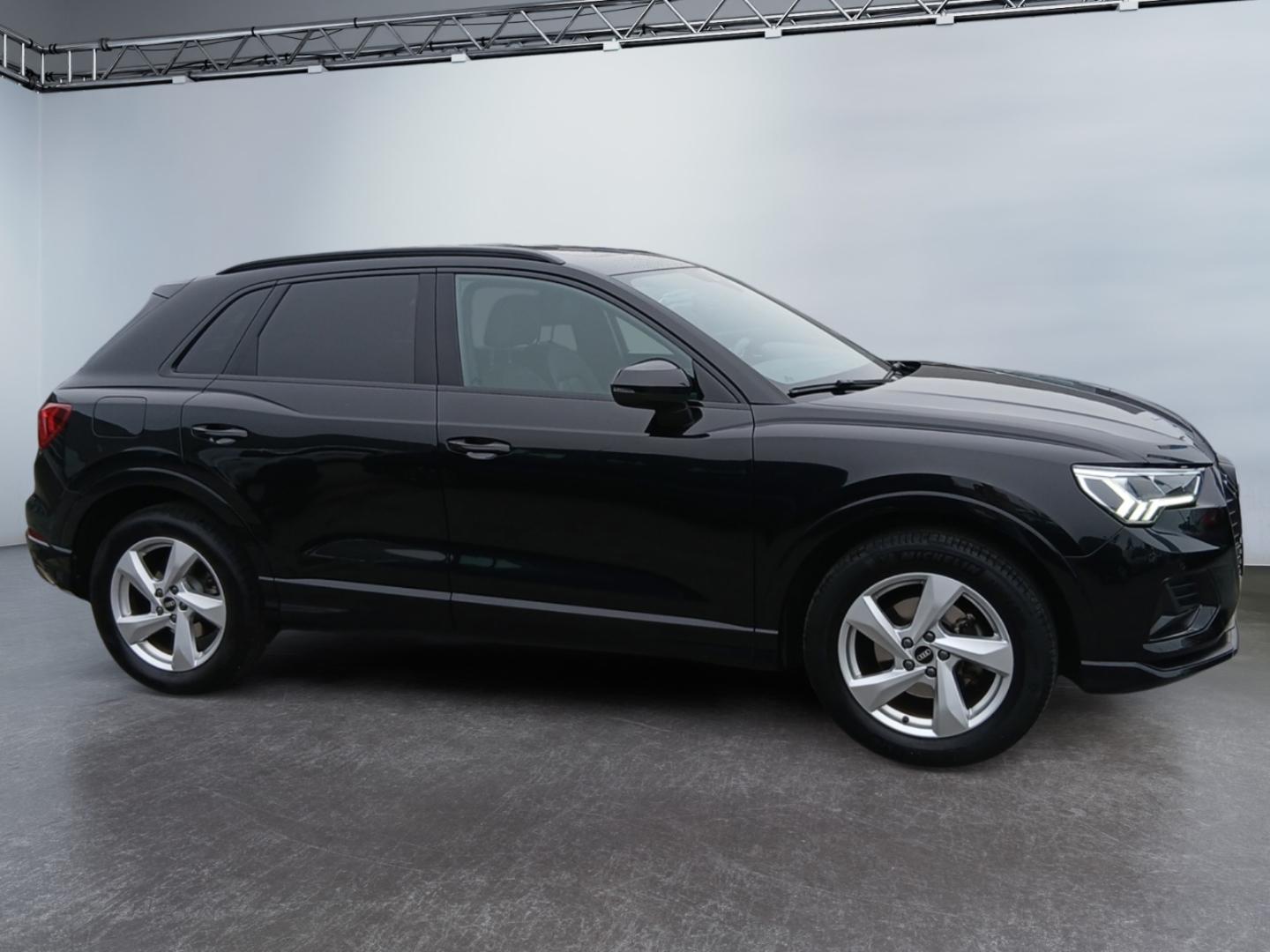 Audi Q3 35 TFSI Advanced *Pano*Kamera*Navi*Virtual*