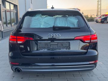 Audi A4 - 4