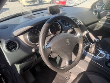 Peugeot 3008 - 8