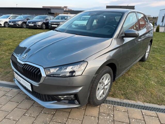 Skoda Fabia 1.0 TSI "130" DSG APP RFK SHZ NAV