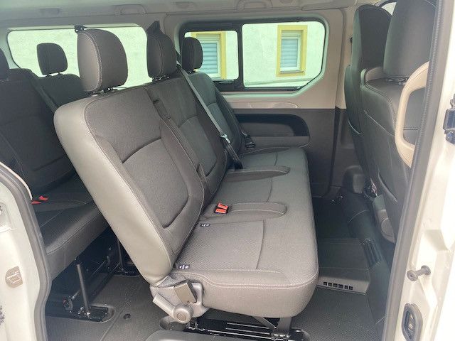 Renault Trafic Combi L2H1 3,0t  Life mit Tageszulassung