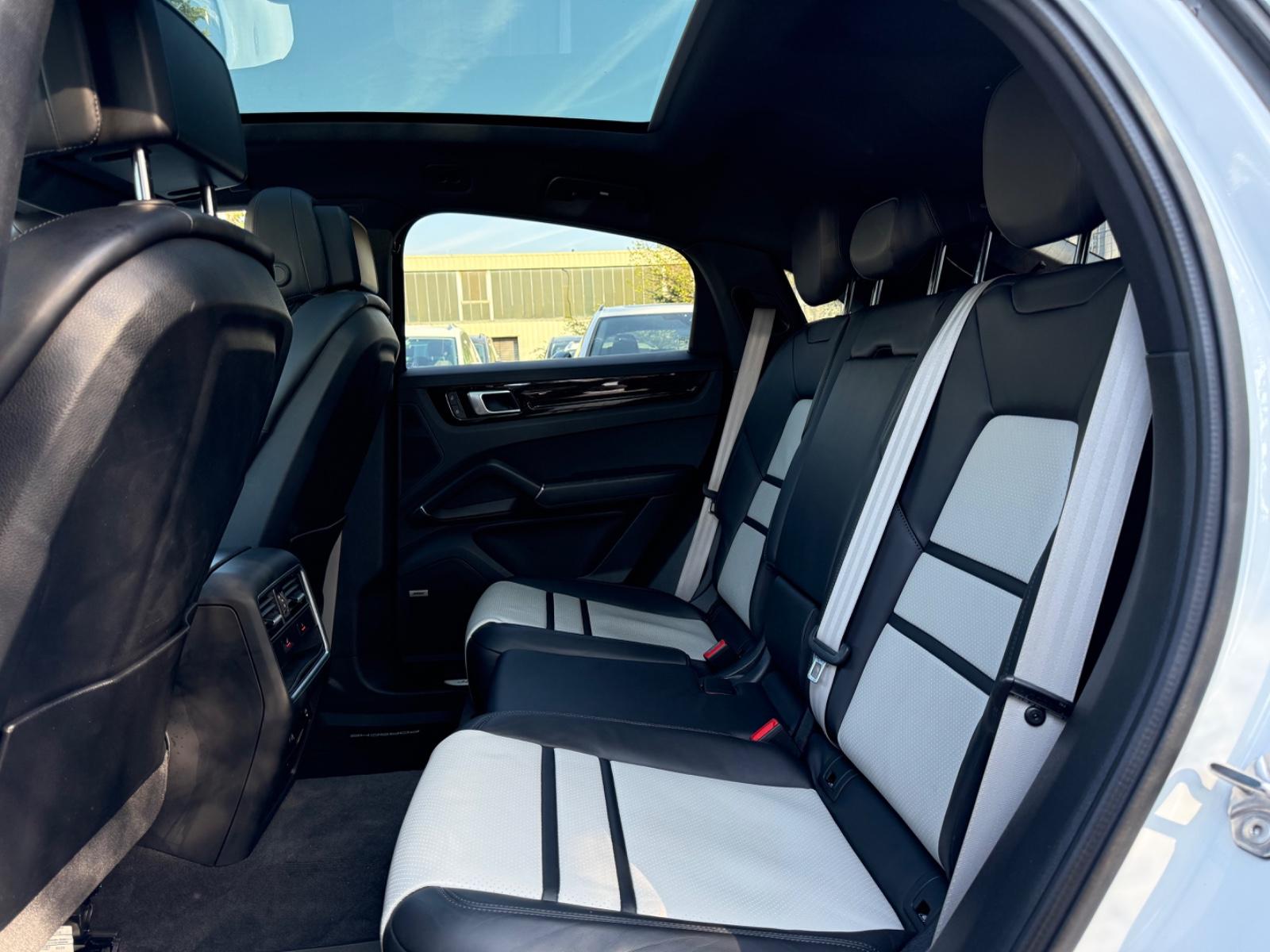 Porsche Cayenne Coupe GTS-Optik/Luft/HA-Lenk/SportAbgas