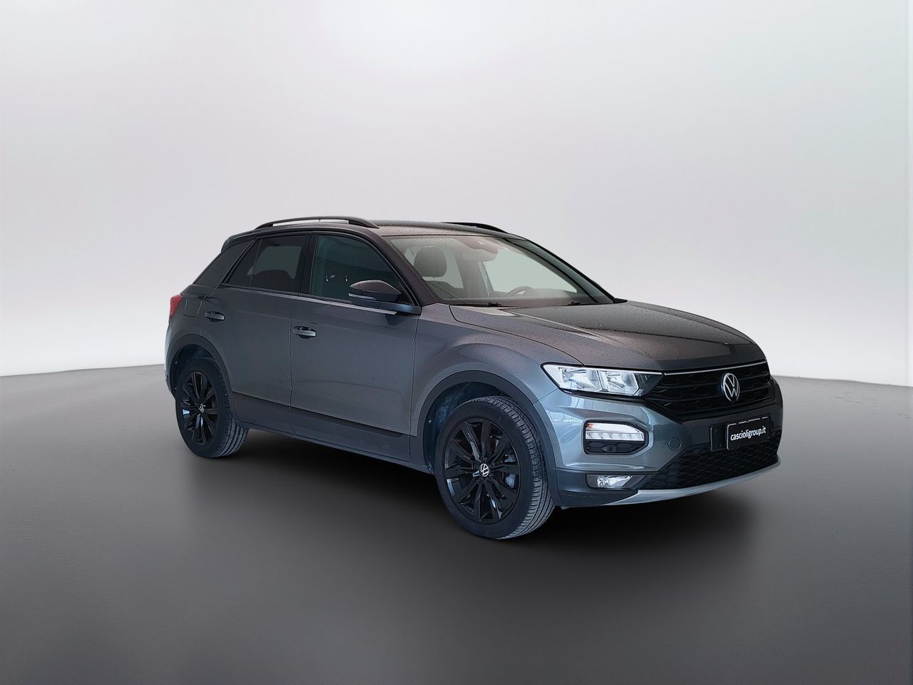Volkswagen VOLKSWAGEN T-Roc I 2017 - T-Roc 2.0 tdi Style 11 imagem 3