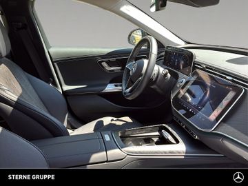 Mercedes E 200 - 12