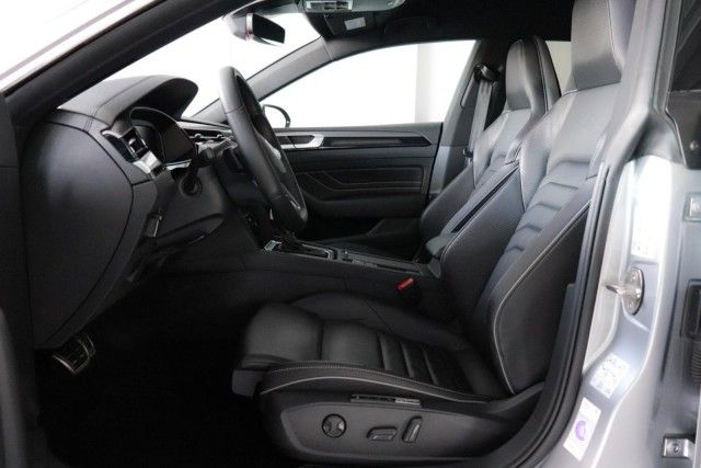 Volkswagen Arteon Shooting Brake 2.0 TDI R-Line 4Motion foto 4