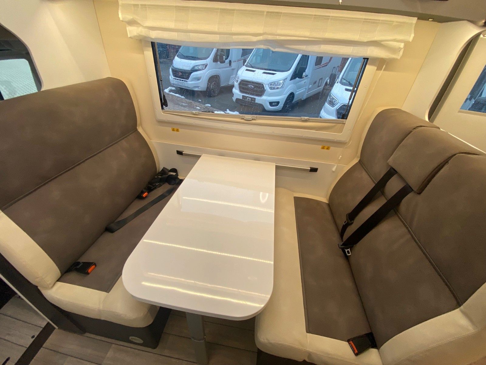 Fahrzeugabbildung Forster A 699 VB *MJ26*165PS*Automatik*RFK*Silver*Alu*