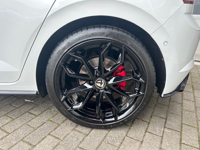 Polo GTI 2.0 TSI 147kW PANODACH;KAMERA;;NAV;ACC