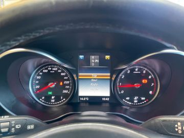 Mercedes-Benz GLC 250 4Matic *LED*AHK*KAMERA*NAVI*SHZ*TEMPOMAT