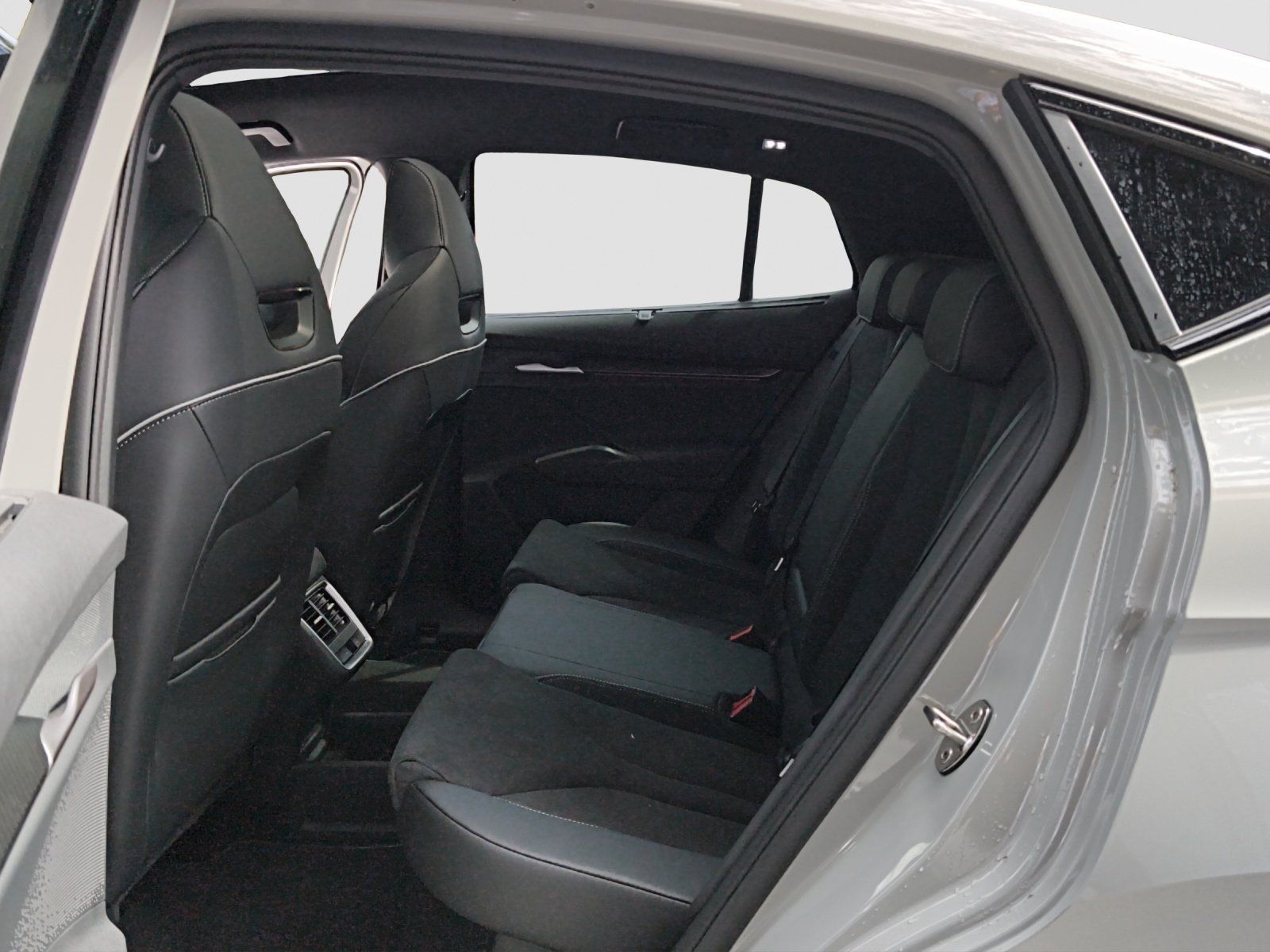 Skoda Enyaq - Bild 16