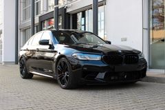 BMW M5 Competition xDrive/ LASER/ MASSAGE/ M DRIVERS BMW M5 Competition xDrive/ LASER/ MASSAGE/ M DRIVERS