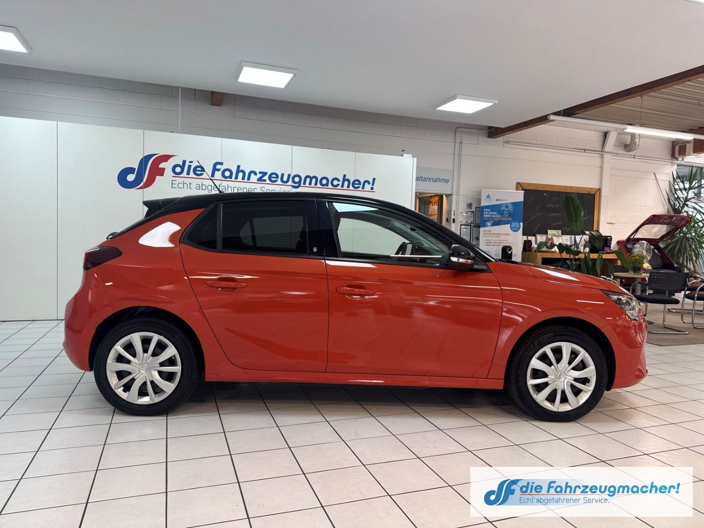 Fahrzeugabbildung Opel Corsa-e Corsa F e Edition Digitales Cockpit Appl