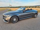 Mercedes-Benz C 63 AMG C 63 Autom. Standard - Mercedes-Benz C 63 AMG mit Benzin-Antrieb: Cabrio