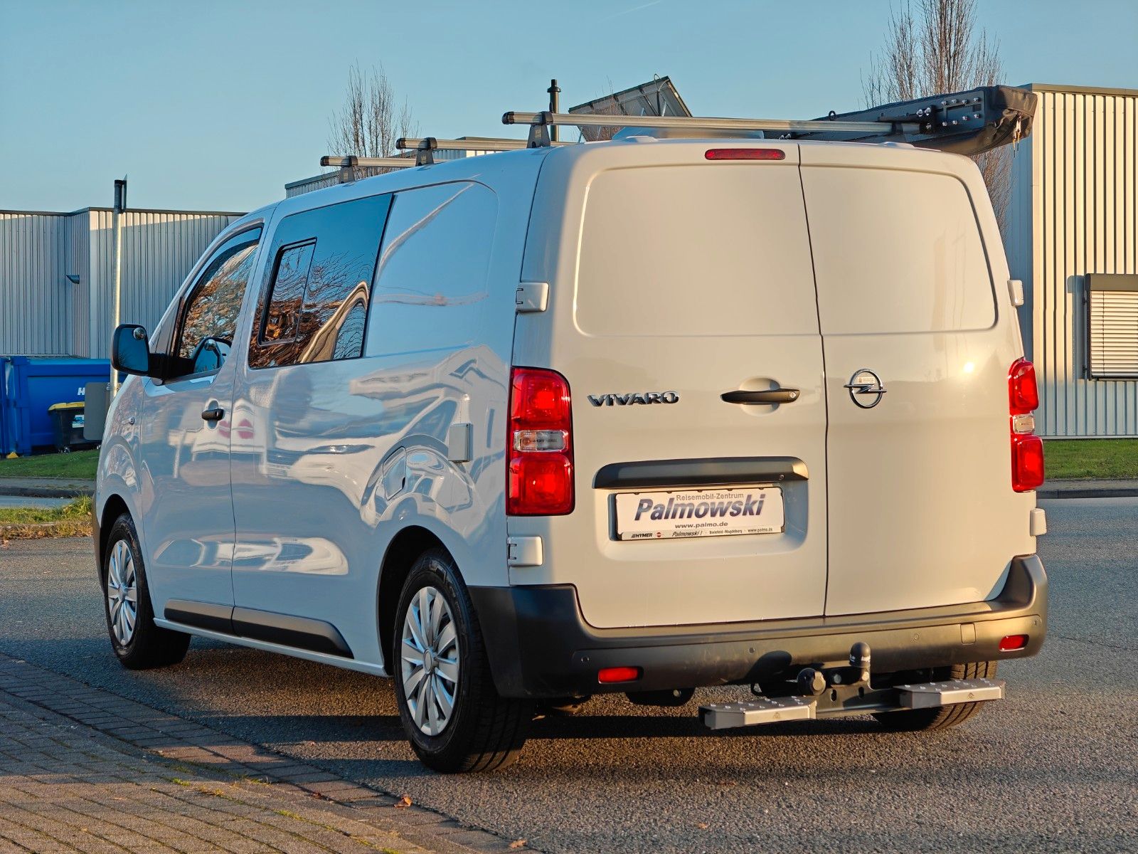 Fahrzeugabbildung Opel Vivaro Kasten FlexSpace M  DoKa - Bettbox, AHK