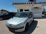 Peugeot 206 Grand Filou Cool - Peugeot 206 Filou mit Benzin-Antrieb